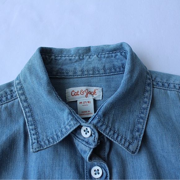 Cat & Jack Denim Button-down Shirt Size 7/8 - Picture 3 of 5